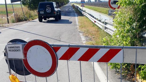 Via Canal Bianco frana Soluzioni pronte ma mancano i soldi