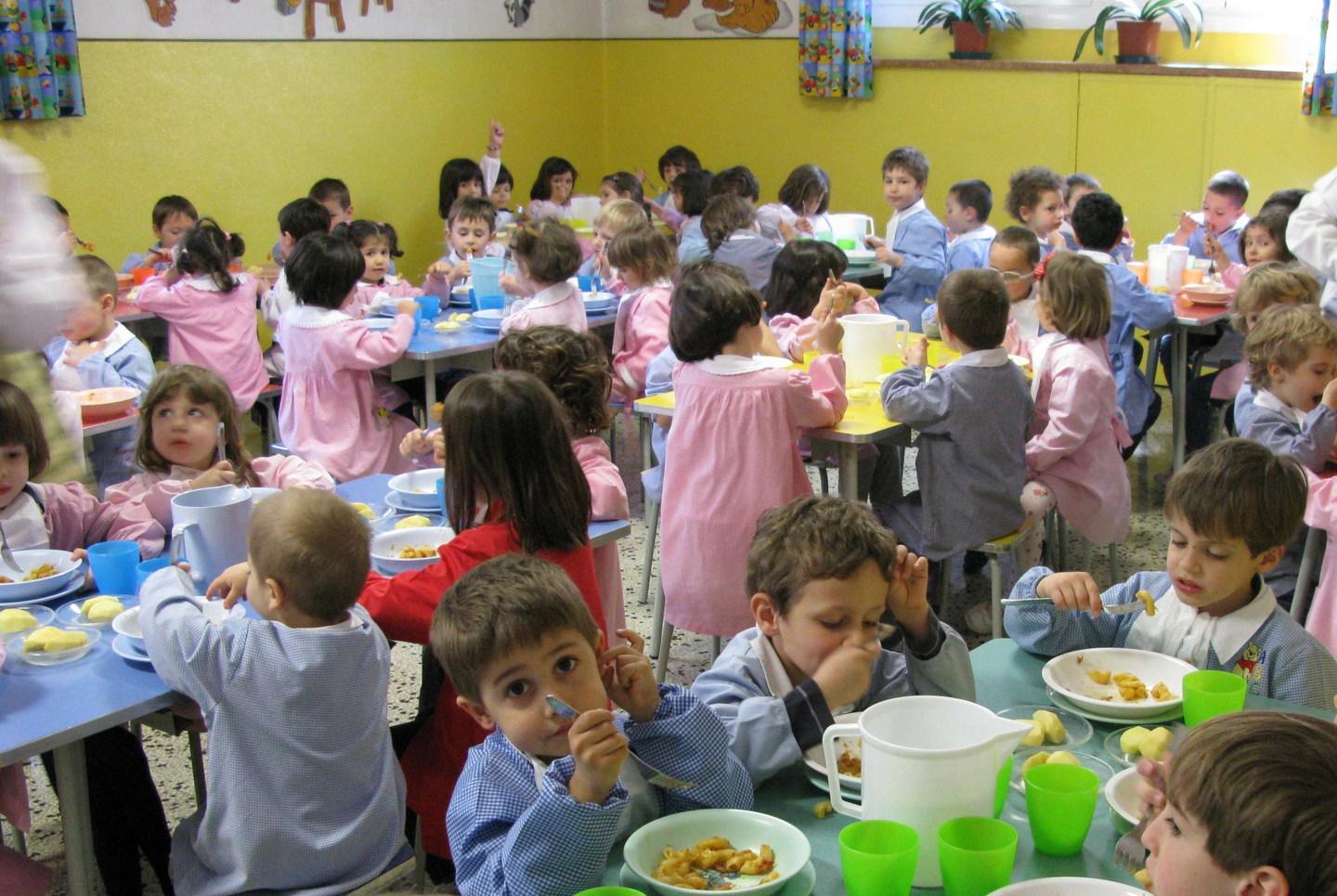 Cibi sardi nelle mense scolastiche 