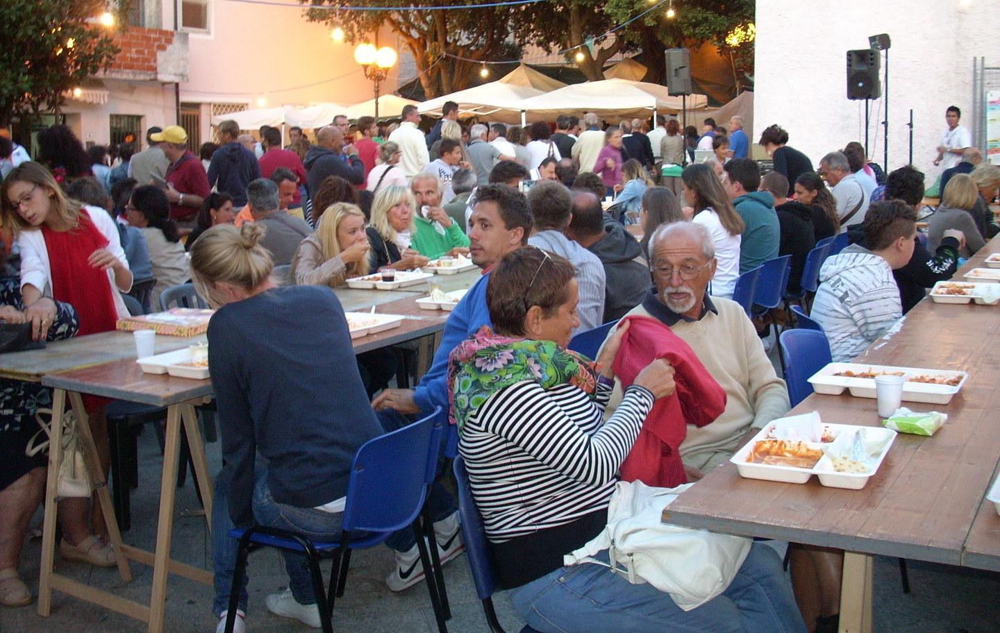 Questa sera c’è il “Saluto al turista” 