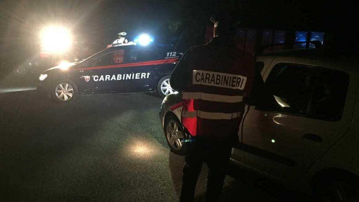 Razzie in Costa, i carabinieri a caccia della banda 