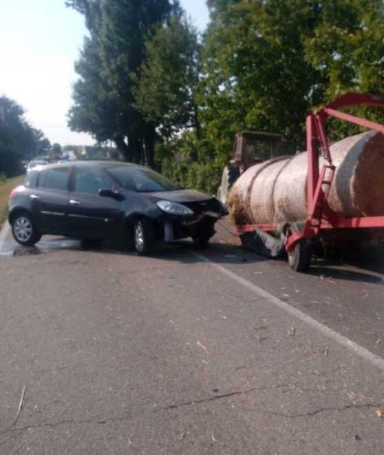 La 56enne ancora grave dopo lo schianto in auto 