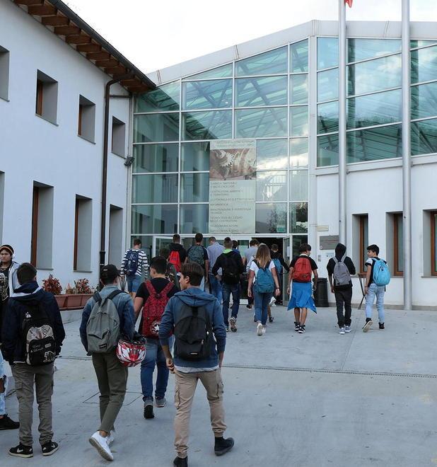 Studenti del Ferraris Brunelleschi di Empoli (foto d'archivio)
