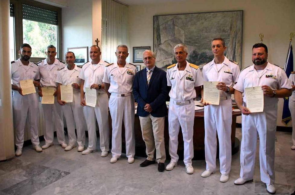 Sversamenti nei fiumi e gestione rifiuti, minacce e intimidazioni alla Capitaneria 