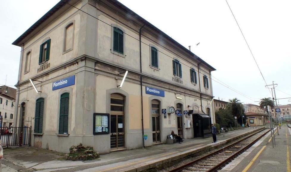 Stazione centrale, terzo binario da arretrare