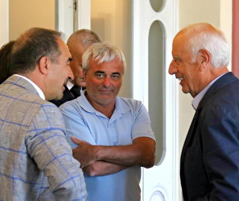 Chi minaccia o insulta allo stadio può essere allontanato dal club