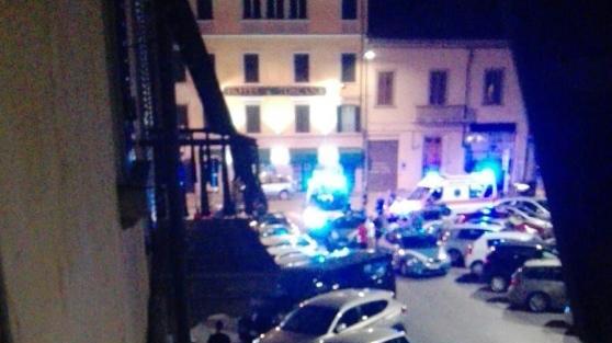 L'intervento delle forze dell'ordine in piazza Ciardi