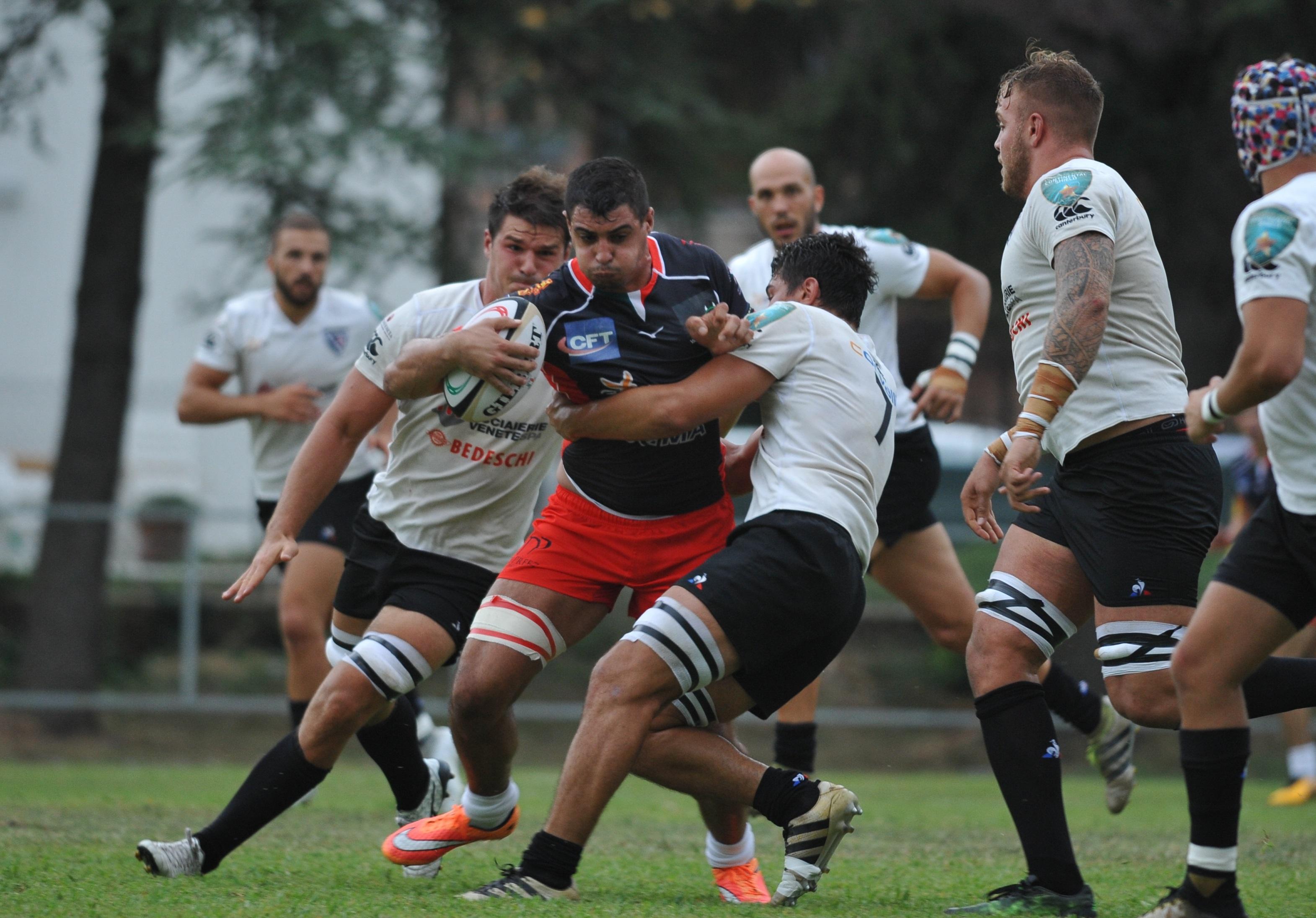 Il Valorugby sconfitto alla Canalina dai campioni d'Italia