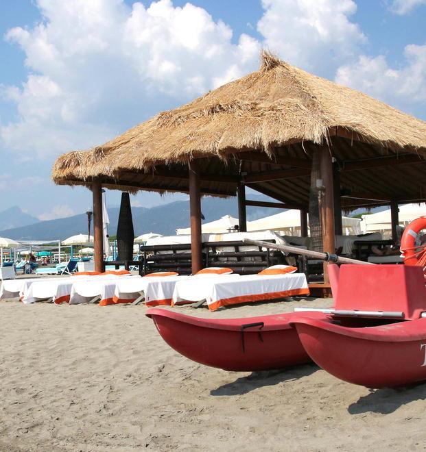 Giovannetti dice sì alle pagode in spiaggia «Idea interessante» 