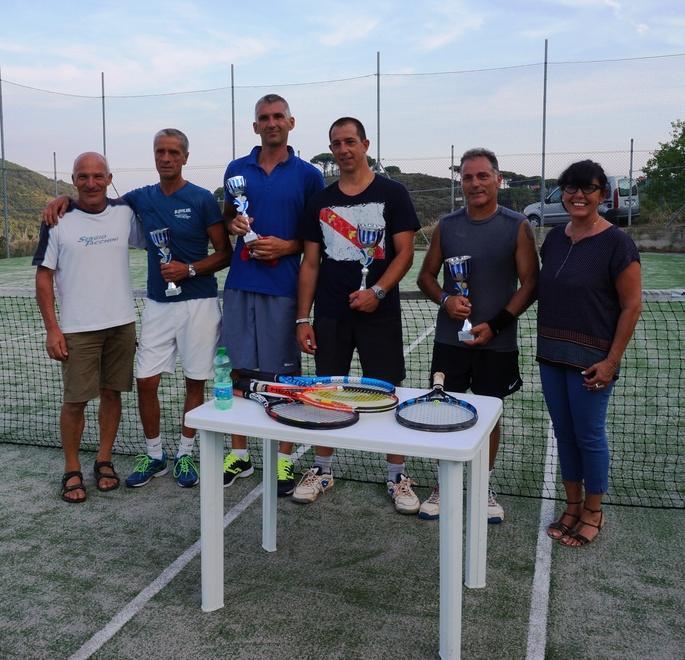 Successo del torneo estivo di doppio
