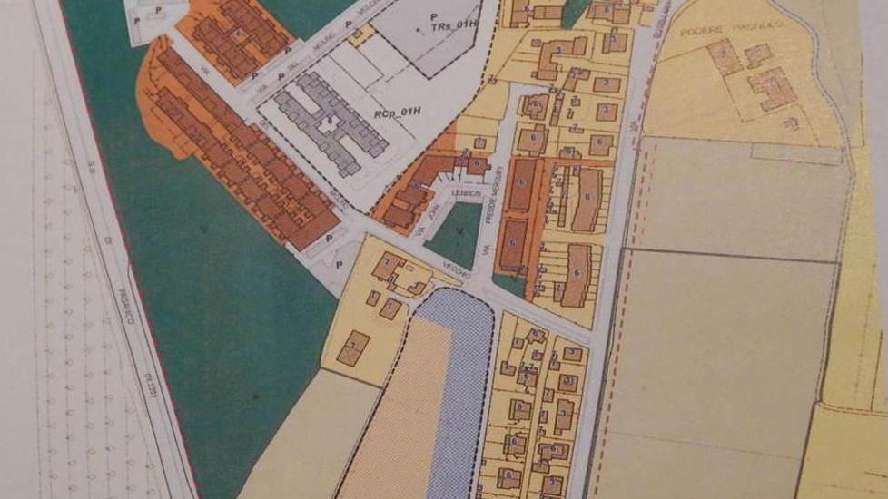 «Qui erbacce e insetti invece che il verde Lo aspettiamo dal ’90»