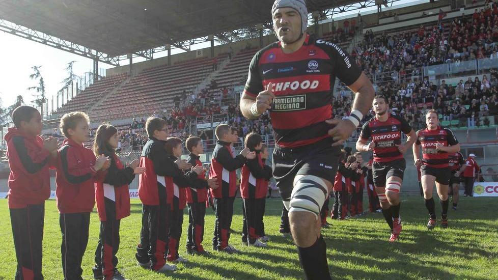 Il calcio “sfratta” il rugby Salta il big match al Mirabello