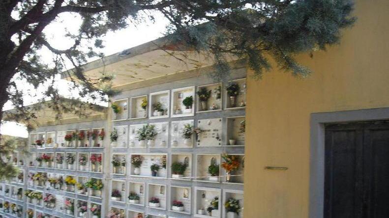 Il Comune installerà cancelli elettrici in tutti i cimiteri