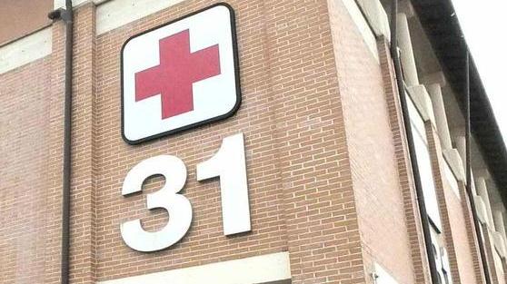 Litigano col bagnino e lui finisce in ospedale