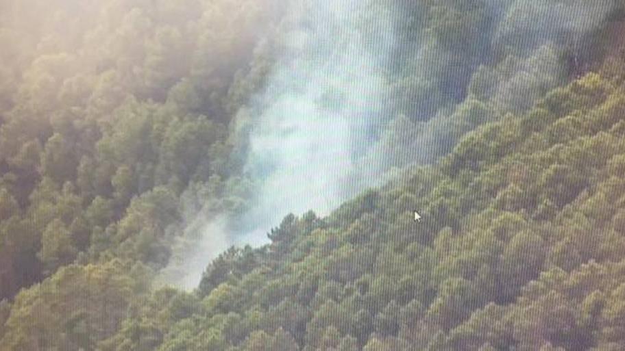Fiamme sul Monte Serra