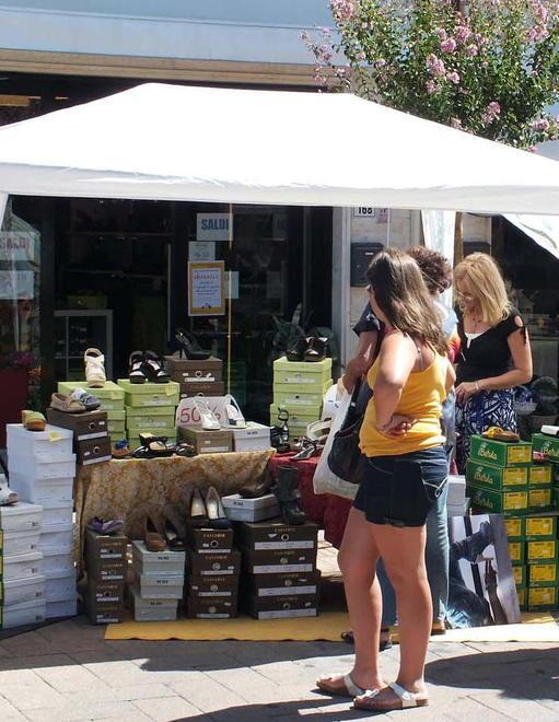 Torna il “fierone”, tante occasioni tra gli stand allestiti in centro 