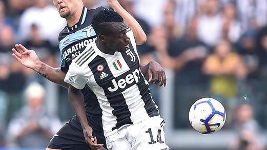 Juve all’inglese contro la Lazio Il Napoli rimonta e batte il Milan