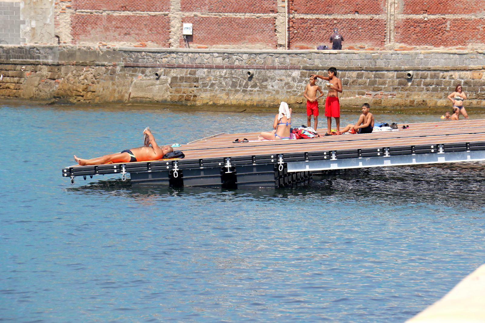 Revocati i divieti di balneazione alla Terrazza e alla Bellana