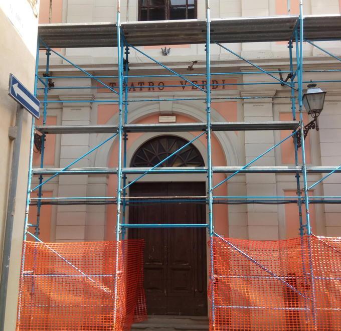 Lavori in corso al teatro Verdi Sarà rifatta una parte del tetto 