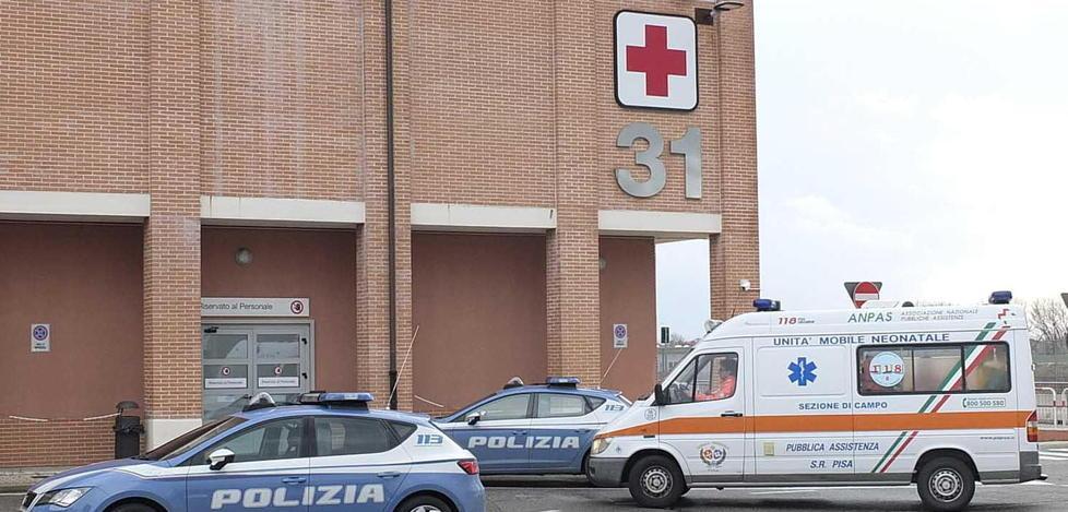 Picchia in strada la fidanzata incinta: subito espulso 