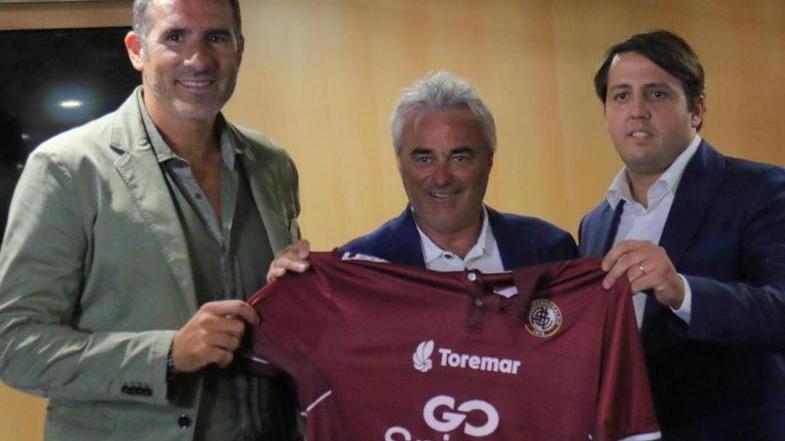 Si salpa insieme a Toremar verso il porto della salvezza