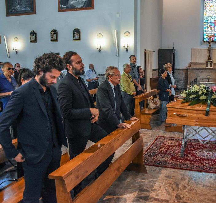 Una poesia di Eugenio Montale per l’ultimo saluto a Bianca 