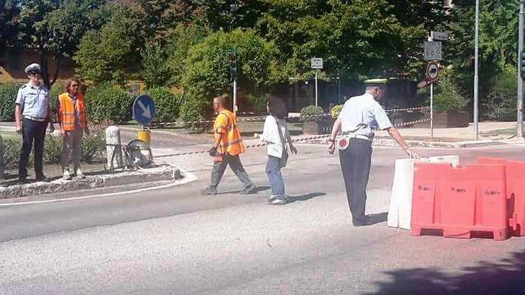 Rotatoria davanti a Porta Pieve per “salvare” gli automobilisti