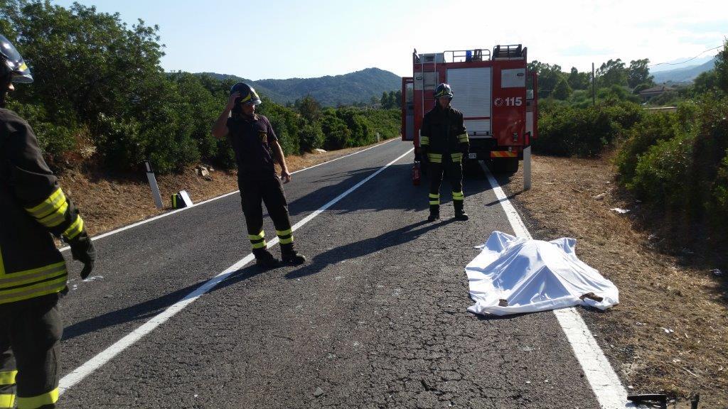L'incidente mortale alle porte di Olbia (foto Gavino Sanna)