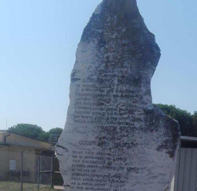 Il cippo dedicato a Marconi tornerà presto a Coltano 