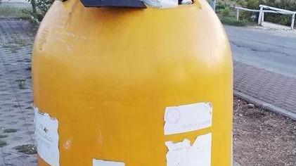 Campana piena, birre in fila