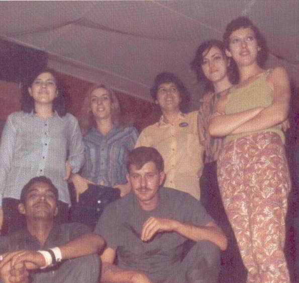 Dai concerti in Vietnam all’ostilità in Italia Le Stars e il loro Sessantotto sotto le bombe