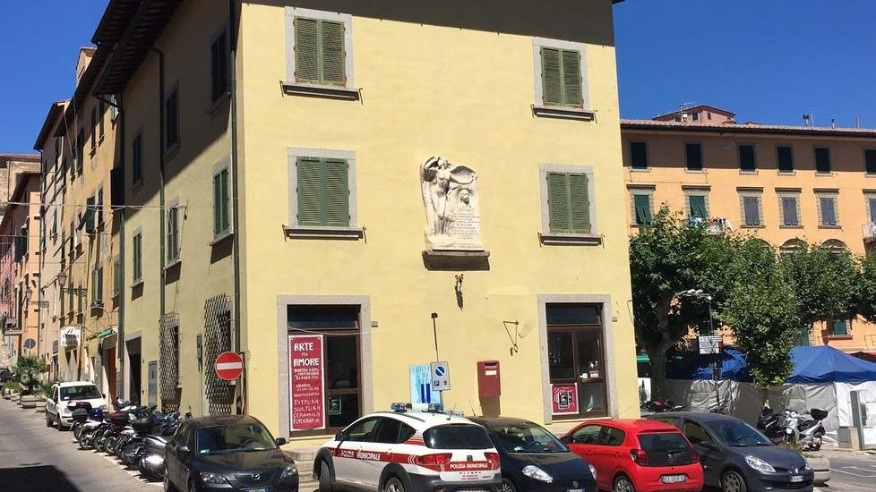 Alienazione delle ex Poste, un pasticcio senza fine