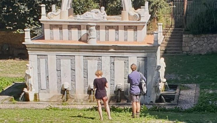 Sassari, il percorso a ostacoli dei turisti di fine agosto 