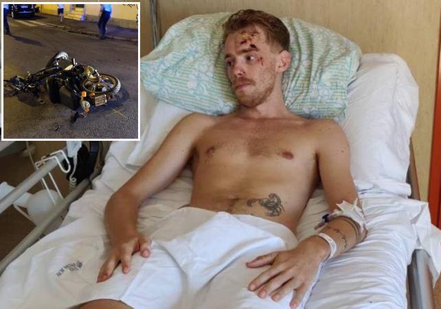 Travolto in scooter, finisce sul tetto dell’auto: il conducente lo scaraventa a terra e fugge 