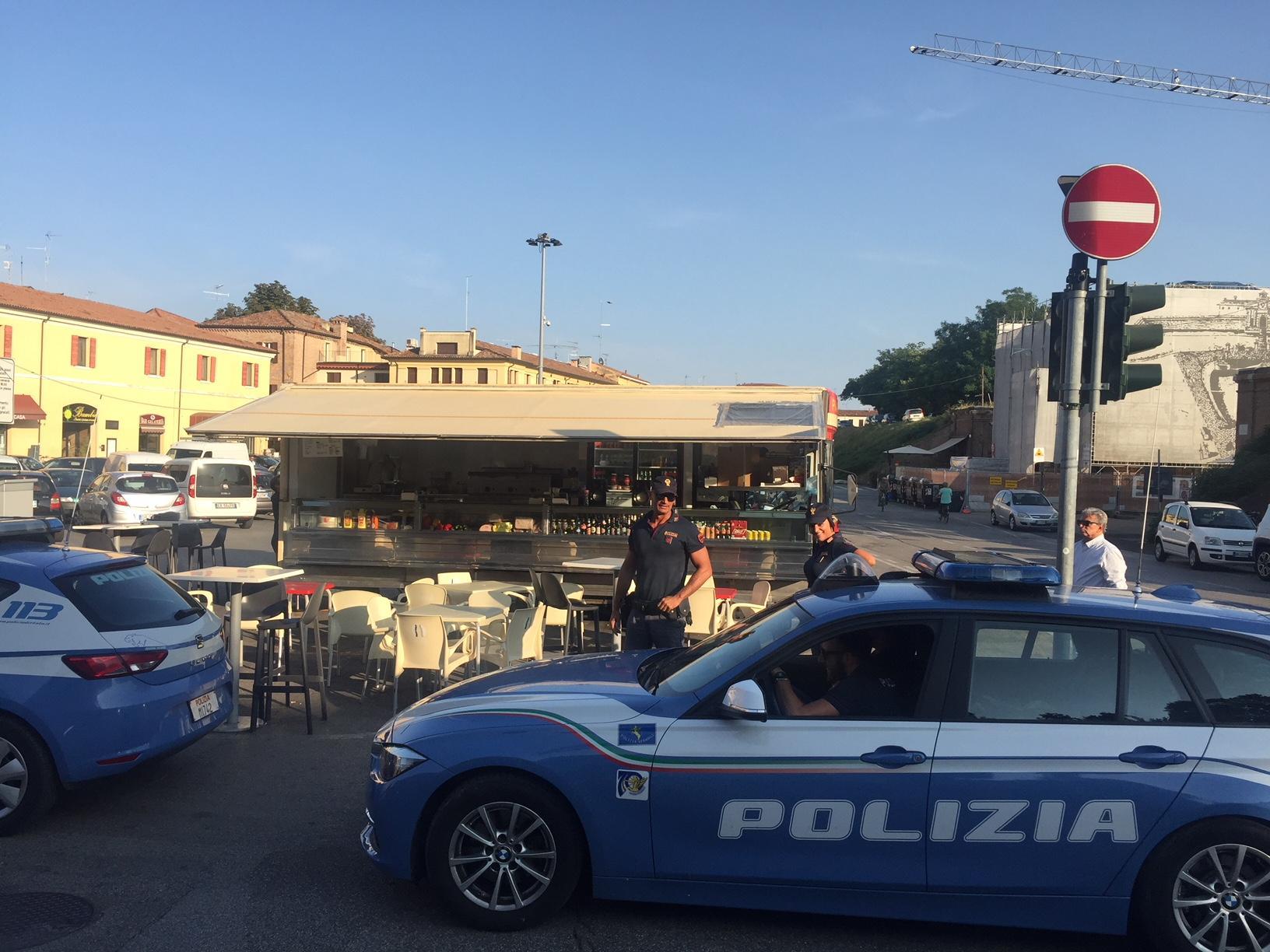 Vende alcolici in orario proibito, chiusura per 15 giorni e stangata da 13mila euro