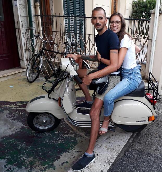 Viaggio fino a Capo Nord in sella alla Vespa 150 che fu del prete operaio 