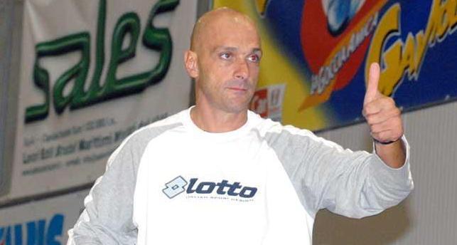 Tutti in fuga dalla Libertas, campionato a rischio 