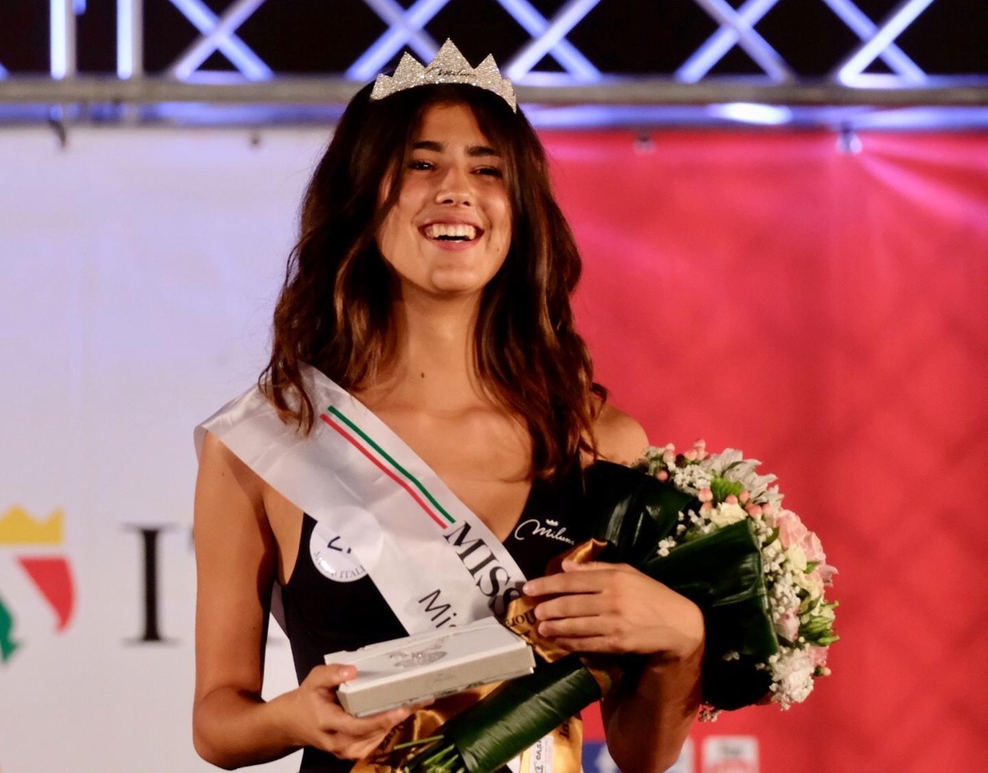 A Bianca Fusco la corona di più bella della Sardegna