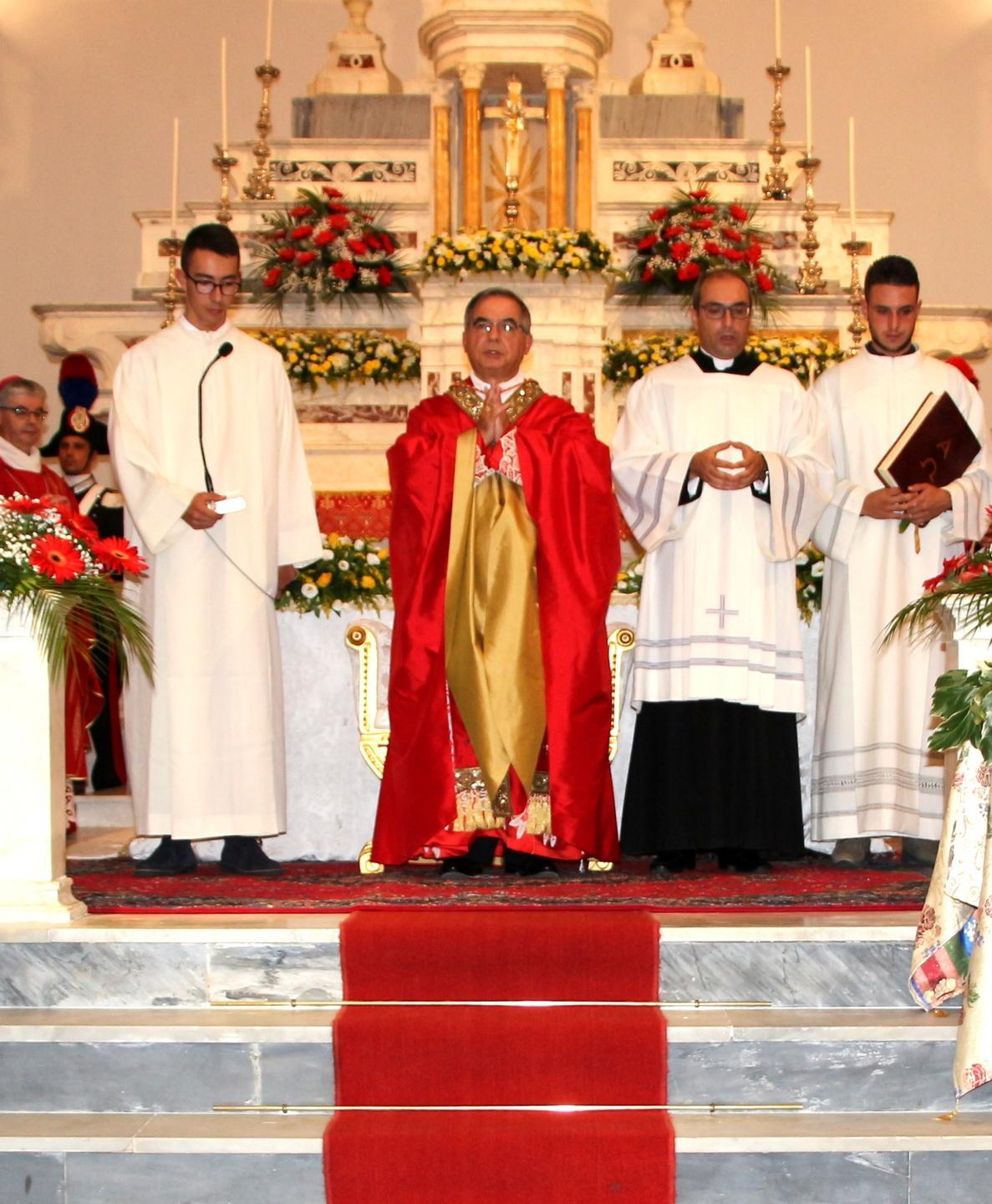 Il ritorno da cardinale: il messaggio di Becciu 