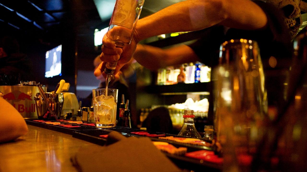 Si ubriaca a festa, 15enne finisce in ospedale a Firenze