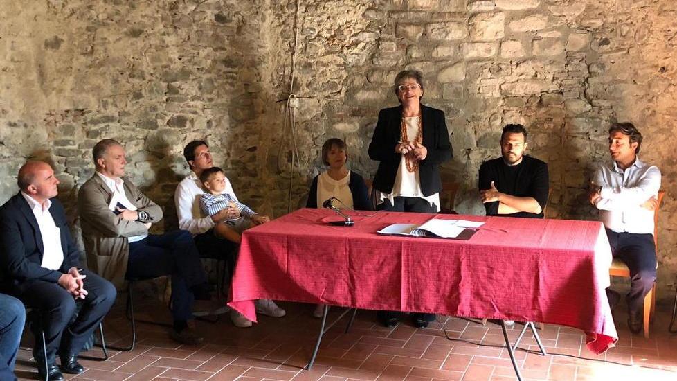 Cinque comuni nelle rete che aiuta le famiglie