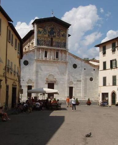 Parrocchia unica in centro, San Frediano ora è Rettoria 