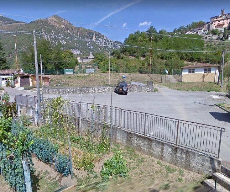 I guai delle frazioni Dall’opposizione serie di interrogazioni 