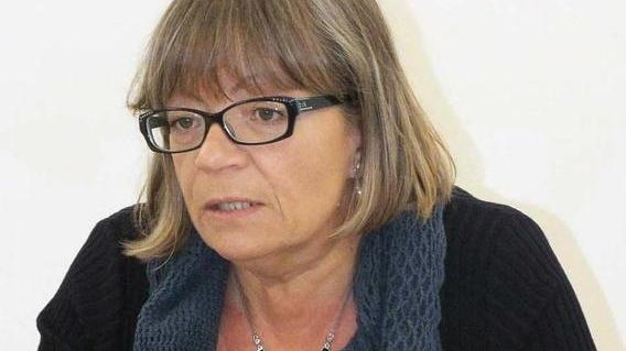 I gruppi di minoranza: «I cittadini hanno diritto a potersi esprimere»