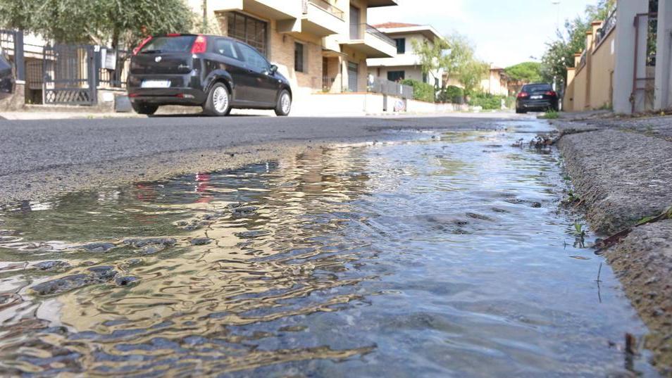 «Nuovo parco acquatico venite tutti a fare surf»