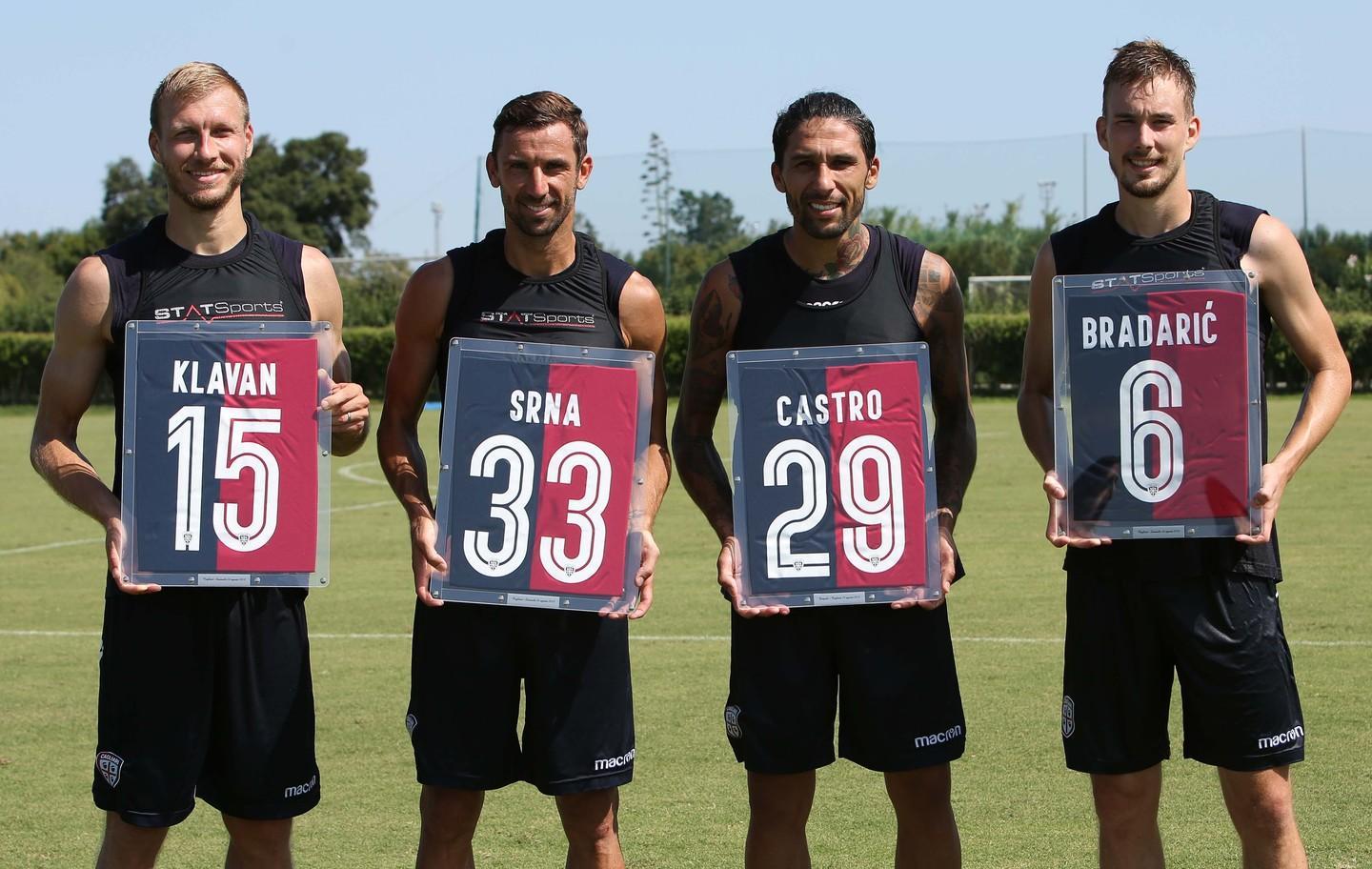 Una maglia per ricordare l’esordio 