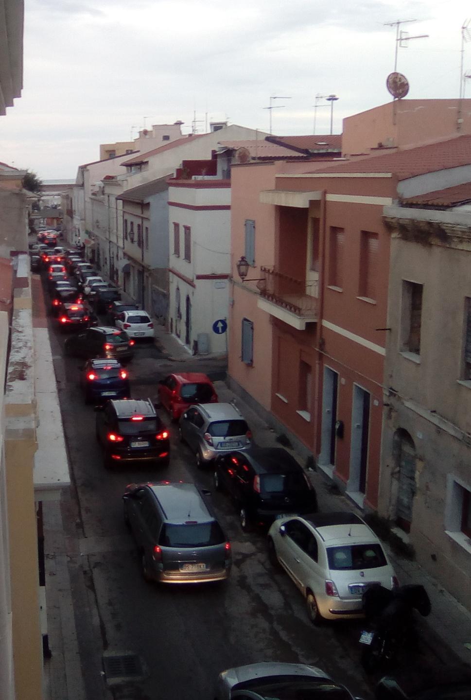 Isola pedonale al Corso, via Libio nel caos