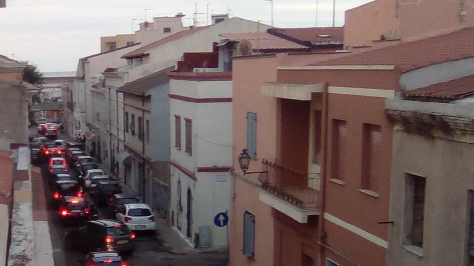 Isola pedonale al Corso, via Libio nel caos