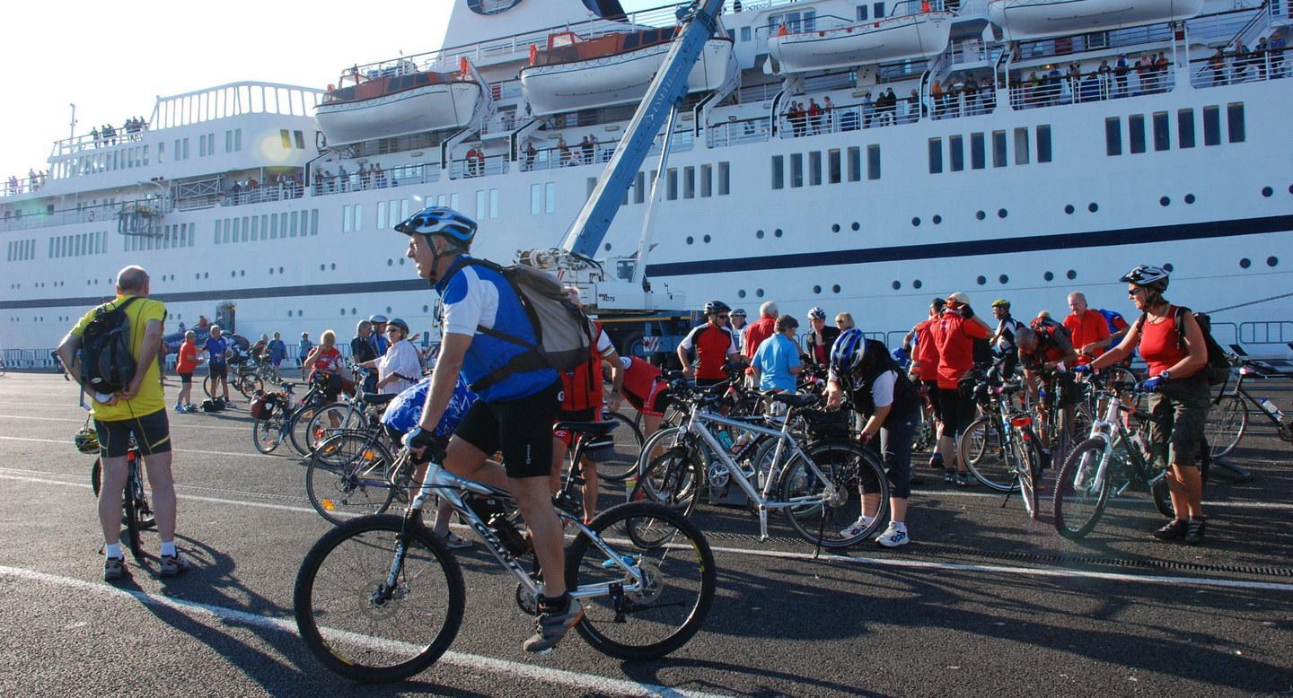 Passione per la bici in crescita in Sardegna, chance per turismo e imprese 