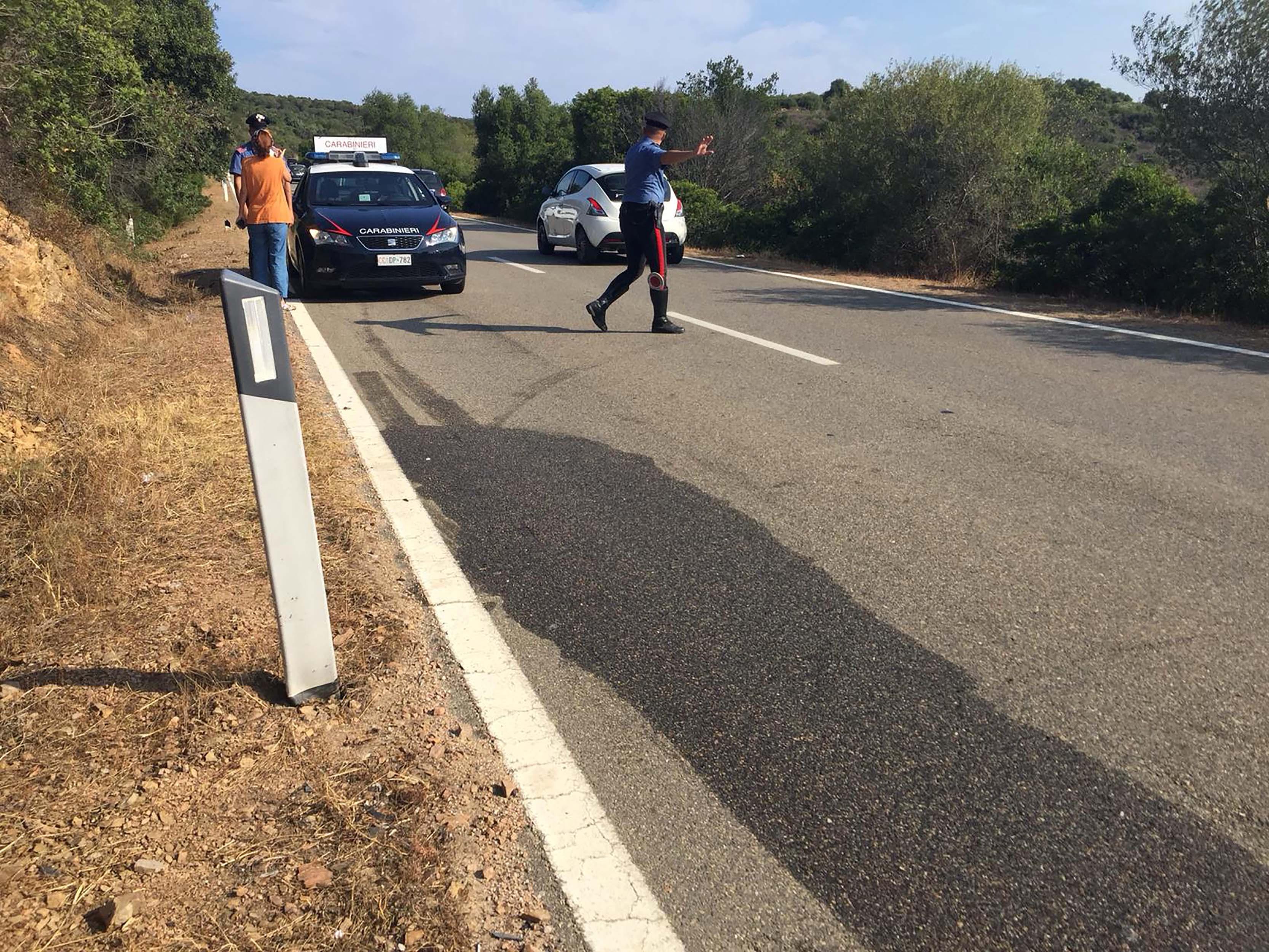 Olbia, giovani travolti e uccisi dal suv: il tassista li aveva avvisati del pericolo 