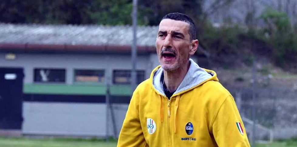 Il nuovo Grifone scalda i muscoli per il debutto e intanto festa in curva nord 